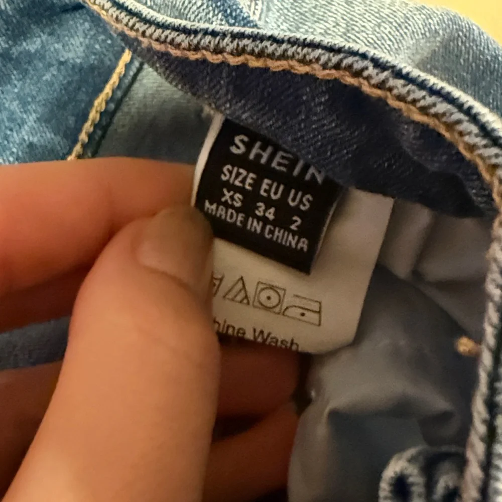 SHEIN Skinny Jeans - Picture 7 of 7